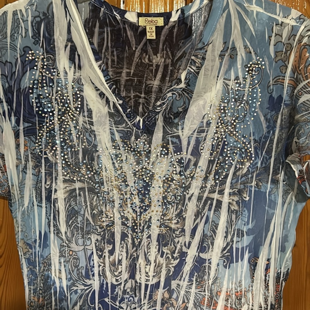 Reba Lightweight and Flowy Embelidhed Cap Skeeve Tiered Hem Midi Dress.  1X - Picture 2 of 8